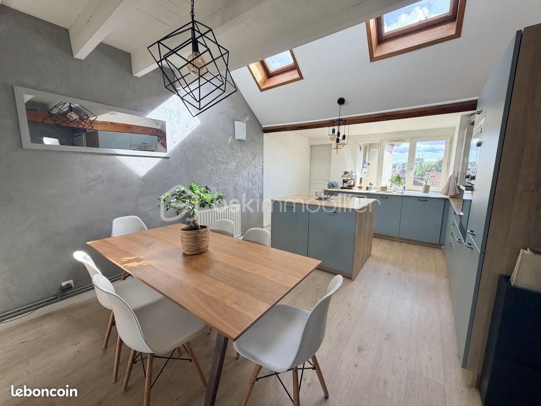 Appartement 3 pièces 62 m² · à Corbeil-Essonnes · 62 m² · 149 000 €