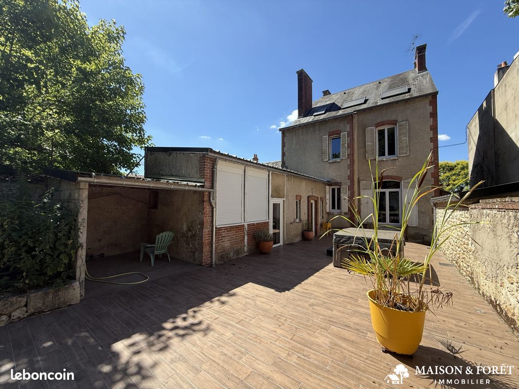 Maison 8 pièces 190 m² · à Gien · 190 m² · 315 000 €