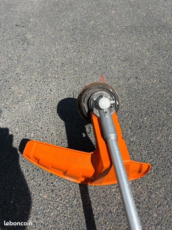 STIHL FS 410 C – très bon état (image 5)