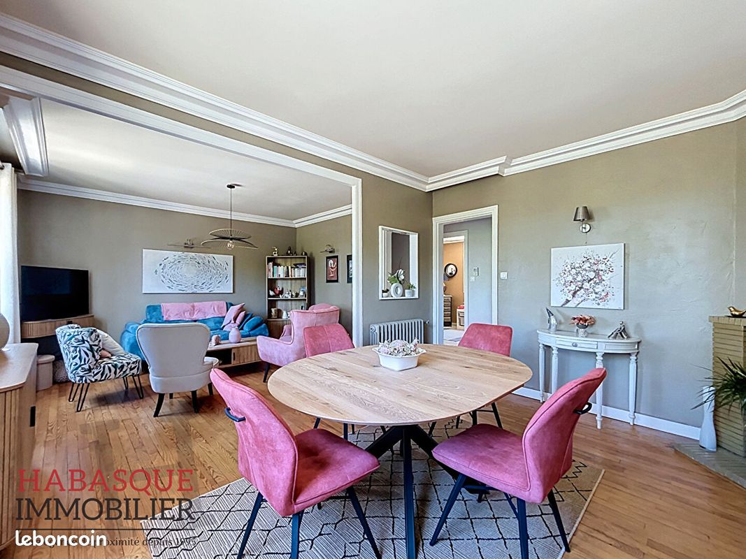 Maison 6 pièces 140 m² · à Landerneau · 140 m² · 325 500 €