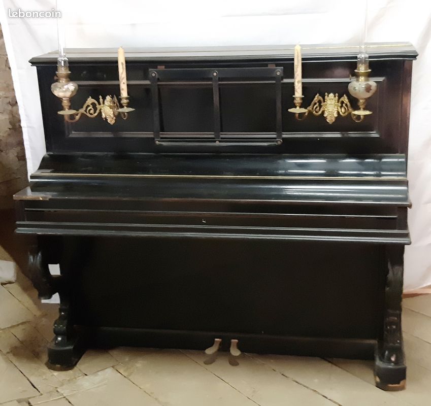 Lampes décors main PIANO (image 1)