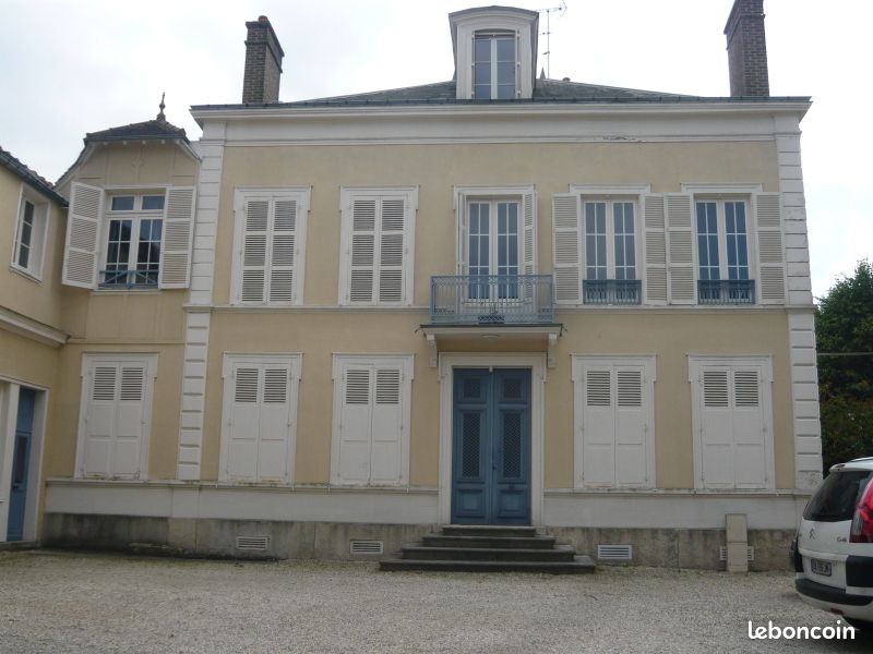 Appartement 3 pièces 68 m² · à Troyes · 68 m² · 720 €
