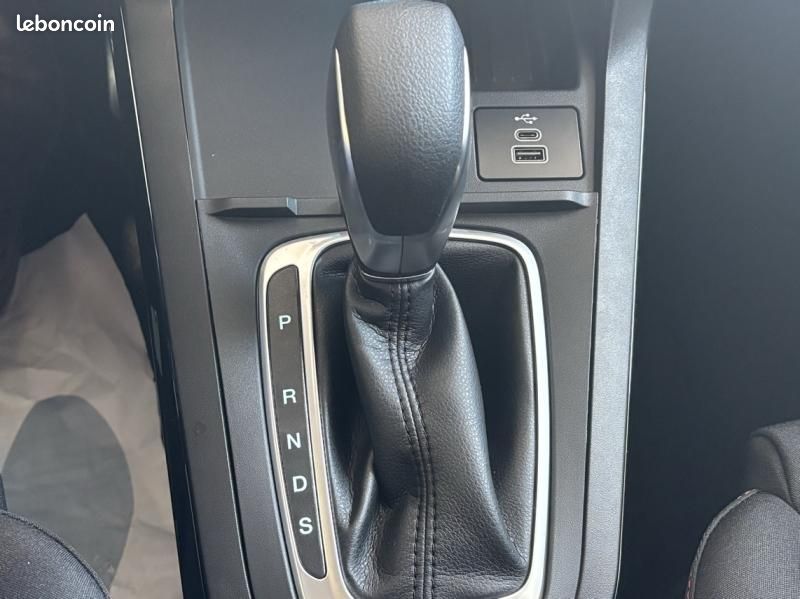 Ford Puma 1.0 EcoBoost Hybrid 125ch ST-Line S&S Powershift (image 12)