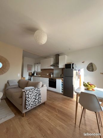 Grand Studio avec Coin Chambre - CENTRE VILLE