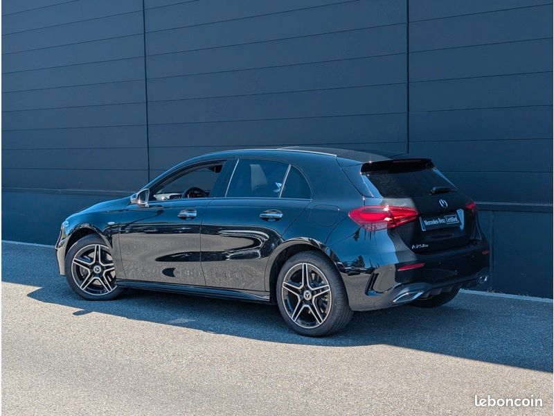 Mercedes Classe A 250 e Hybrid EQ AMG LINE TO SIEGES AVANTS CHAUFFAN (image 3)