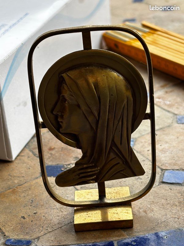 Petit Cadre Photo Vintage – Statue De Femme En Métal Doré – Déco Rétro