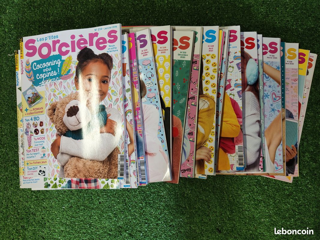 Lot de magazines petites sorcières (image 1)