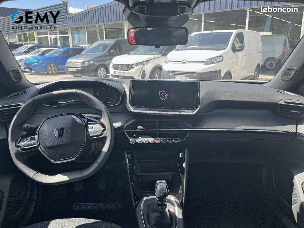 PEUGEOT 2008 100 S&S BVM6 Style (image 8)