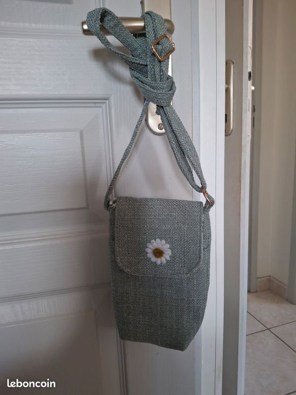 Sac bandoulière vert sauge (image 1)