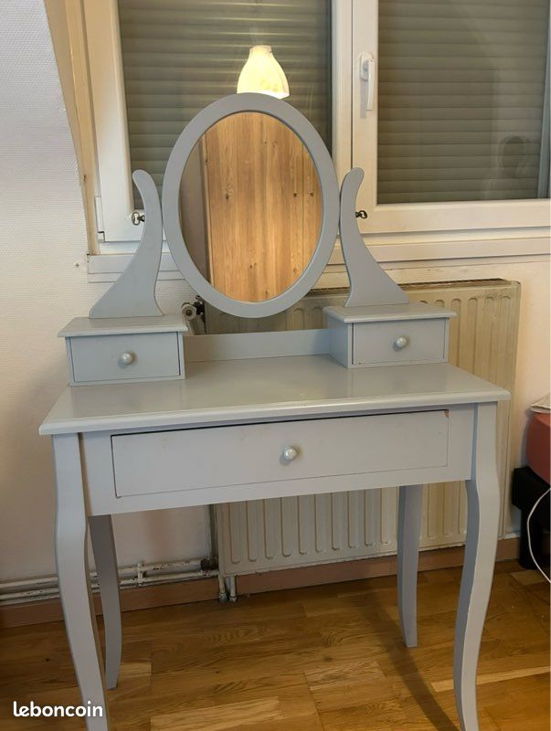 Coiffeuse (image 2)