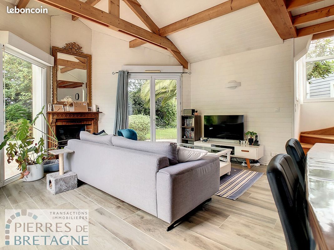 Maison 7 pièces 162 m² · à Plougonvelin · 162 m² · 402 800 €
