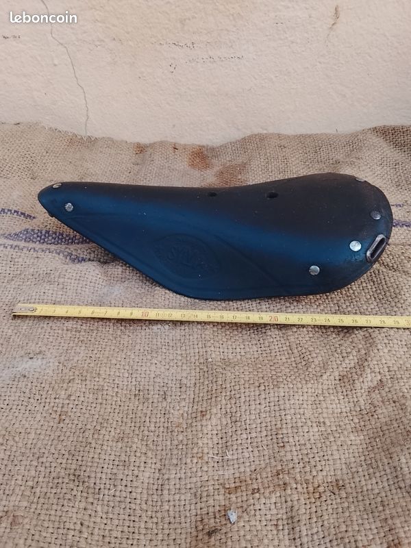 Selle De Vélo Ancienne Pour Homme - Années 1930/1950 - Style Randonneuse - Occasion Fonctionnelle
