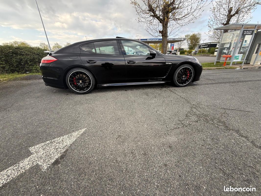 Porsche panamera 4.8 v8 430 gts (image 1)
