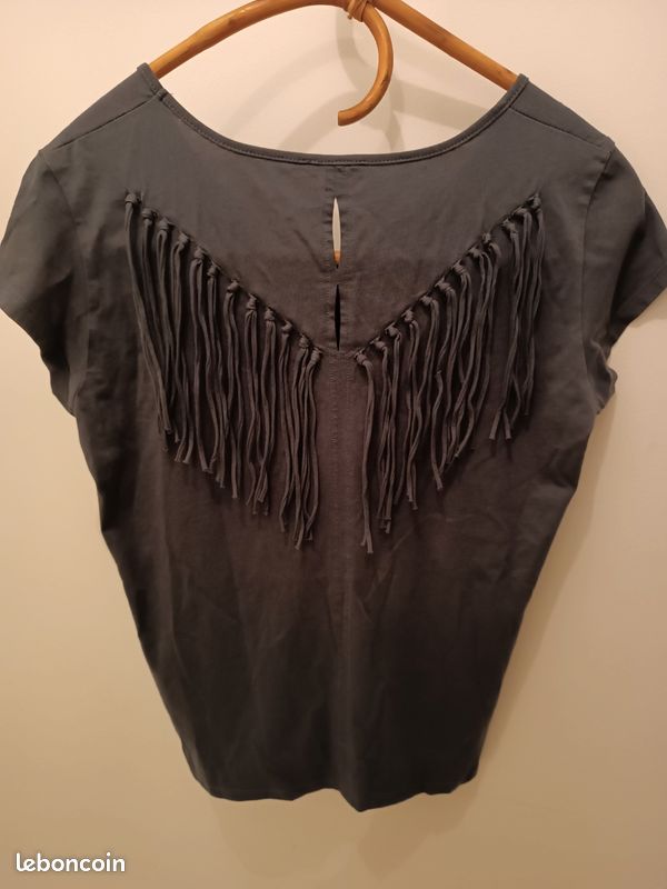 Elora Vendre Des VÃªtements Ã Domicile Tee Shirt Elora Vêtements