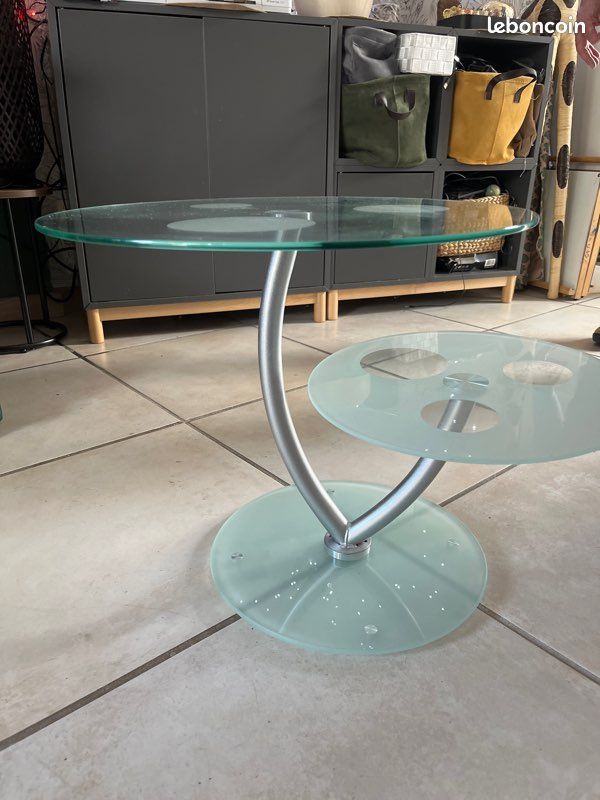 Table basse ronde en verre -deux plateaux diamètres différents - TBE (image 2)
