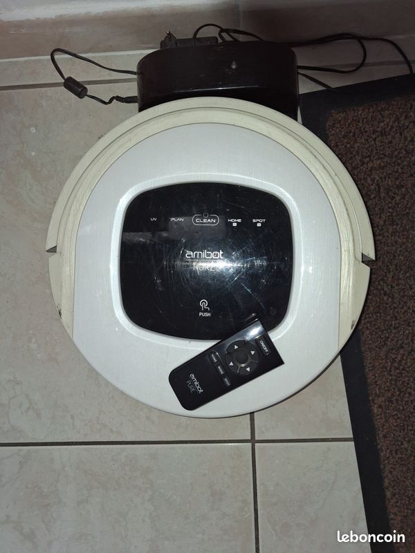 Robot aspirateur (image 2)