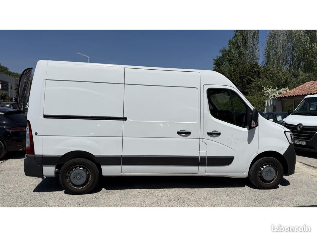 RENAULT MASTER III FG Grand Confort F3500 L2H2 2.3 dCi 135cv Traction 20825,00 EUR HT (image 8)
