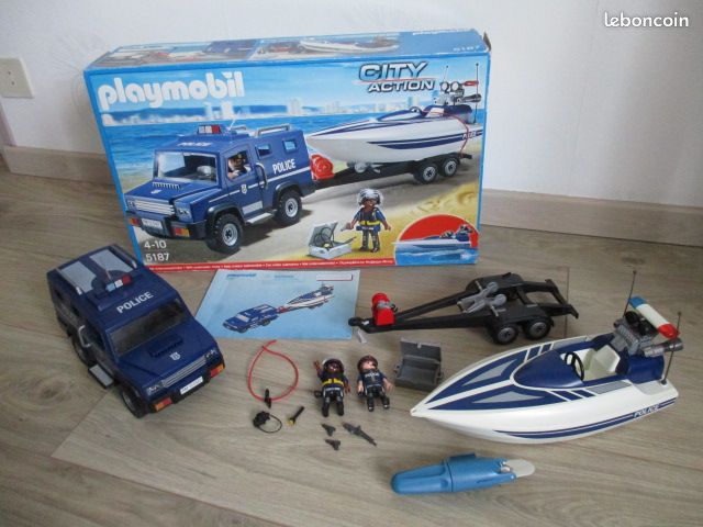 Playmobil 5187 Fourgon et vedette de police (image 1)