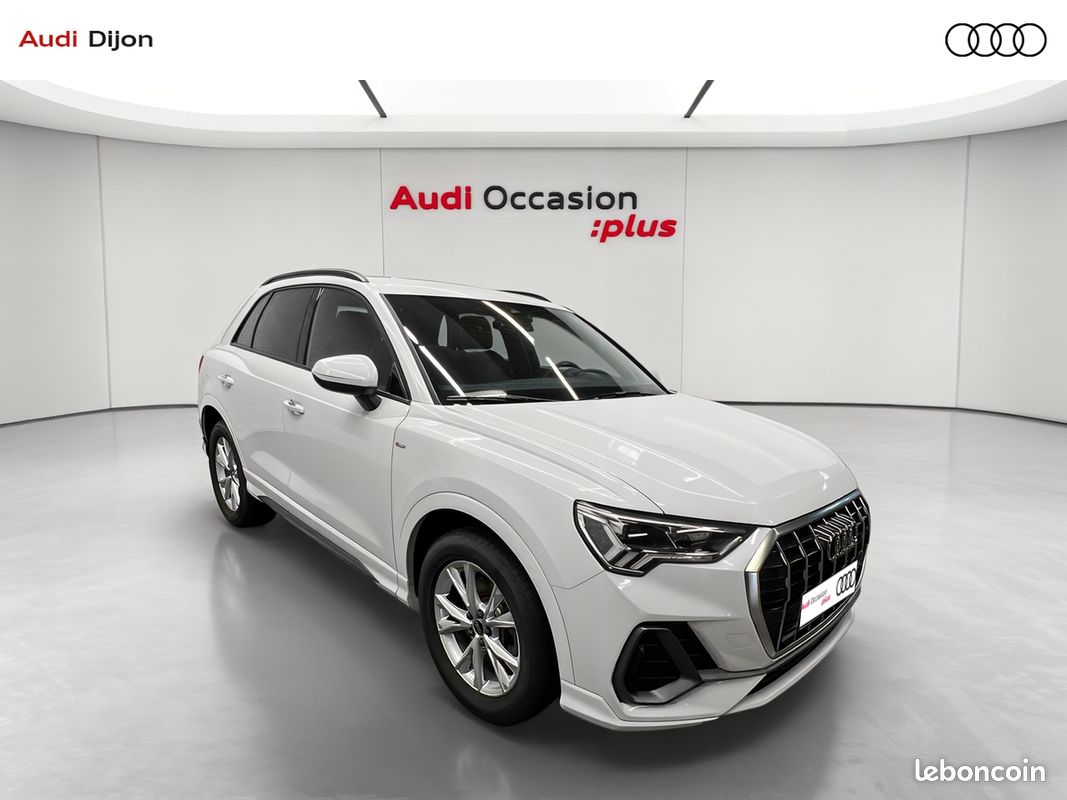 AUDI Q3 45 TFSIe 245 ch S tronic 6 S line (image 7)