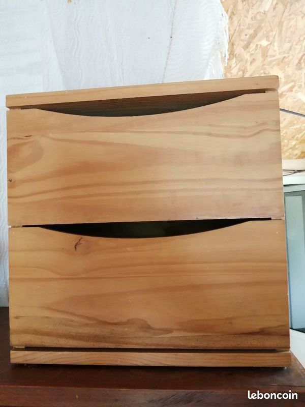 Petit meuble à deux tiroirs bois (image 1)