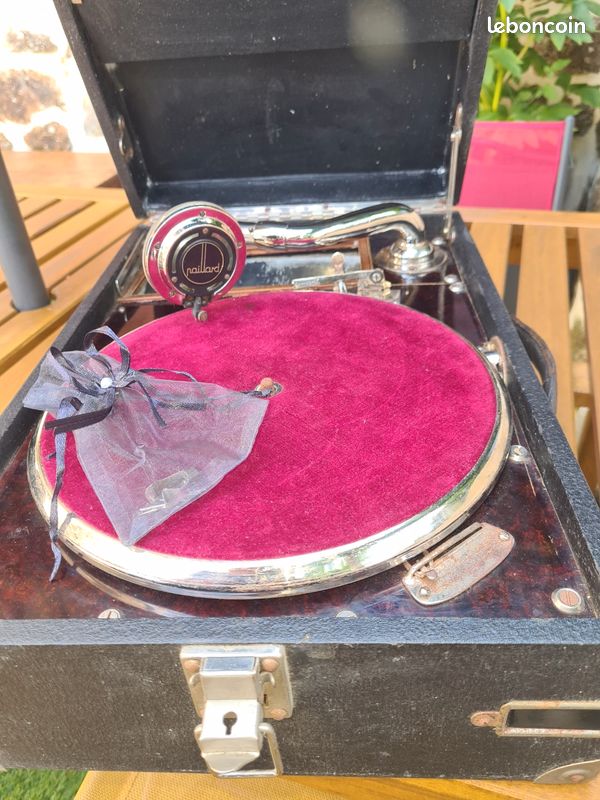 Gramophone (image 4)