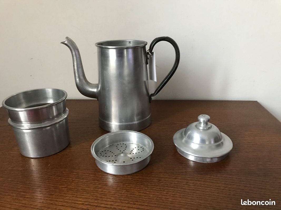 Cafetière ancienne avec filtres alu (image 3)