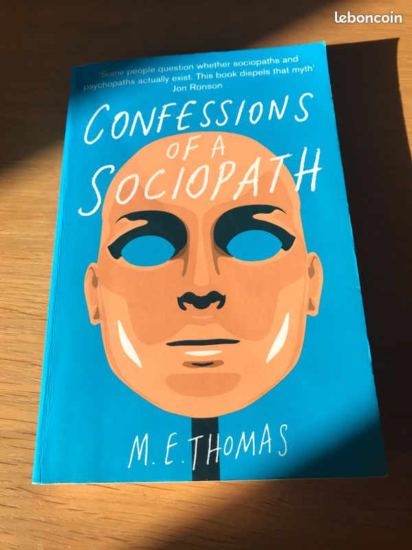Confessions of à sociopath (image 1)