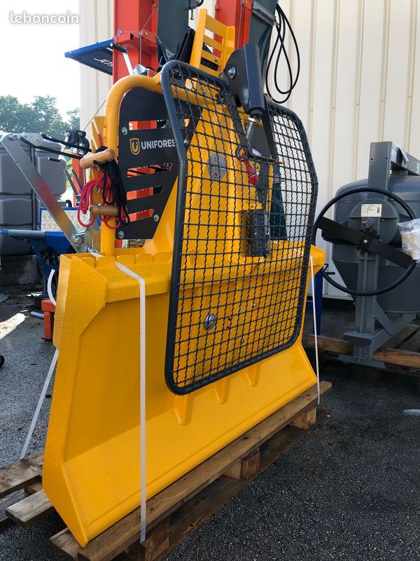 Treuil Forestier 5 Tonnes UNIFOREST – 50 ER avec réducteur – NEUF (image 2)