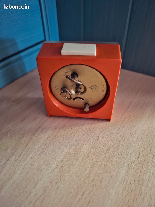 Réveil pendule horloge jerger made in germany orange vintage ancien rétro collection déco stylé jaz space age (image 4)