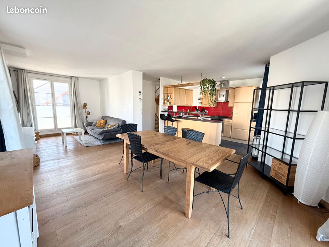 Appartement 3 pièces 81 m² · à Longjumeau · 81 m² · 1 400 €/mois