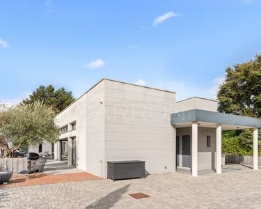Maison 1 050 000 € - 223 m²