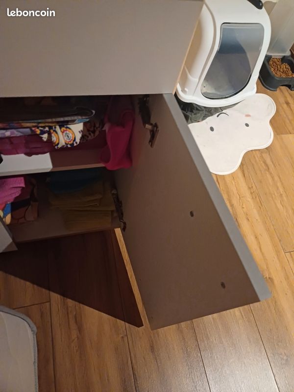 Meuble de rangement (image 1)