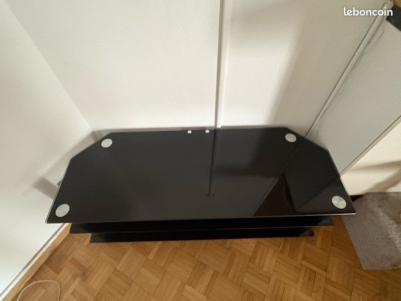 Meuble tv avec cache cable (image 1)