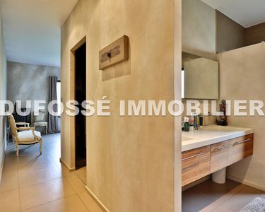 Maison 1 090 000 € - 230 m²