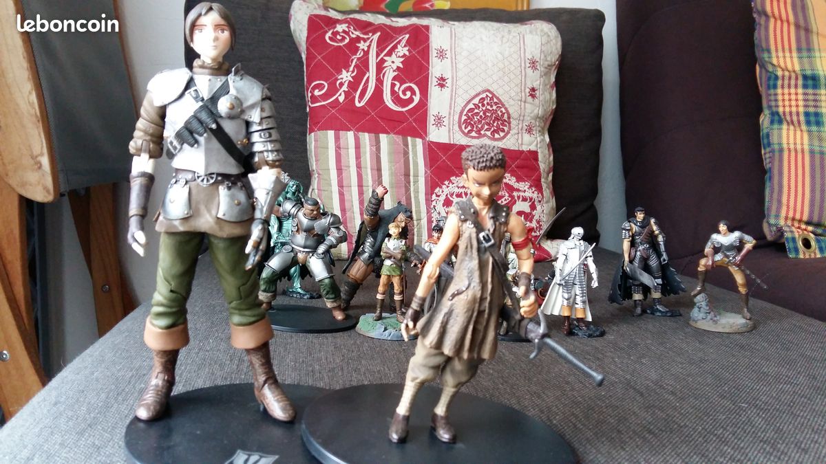 Figurines issues de l'animé Berserk (image 3)