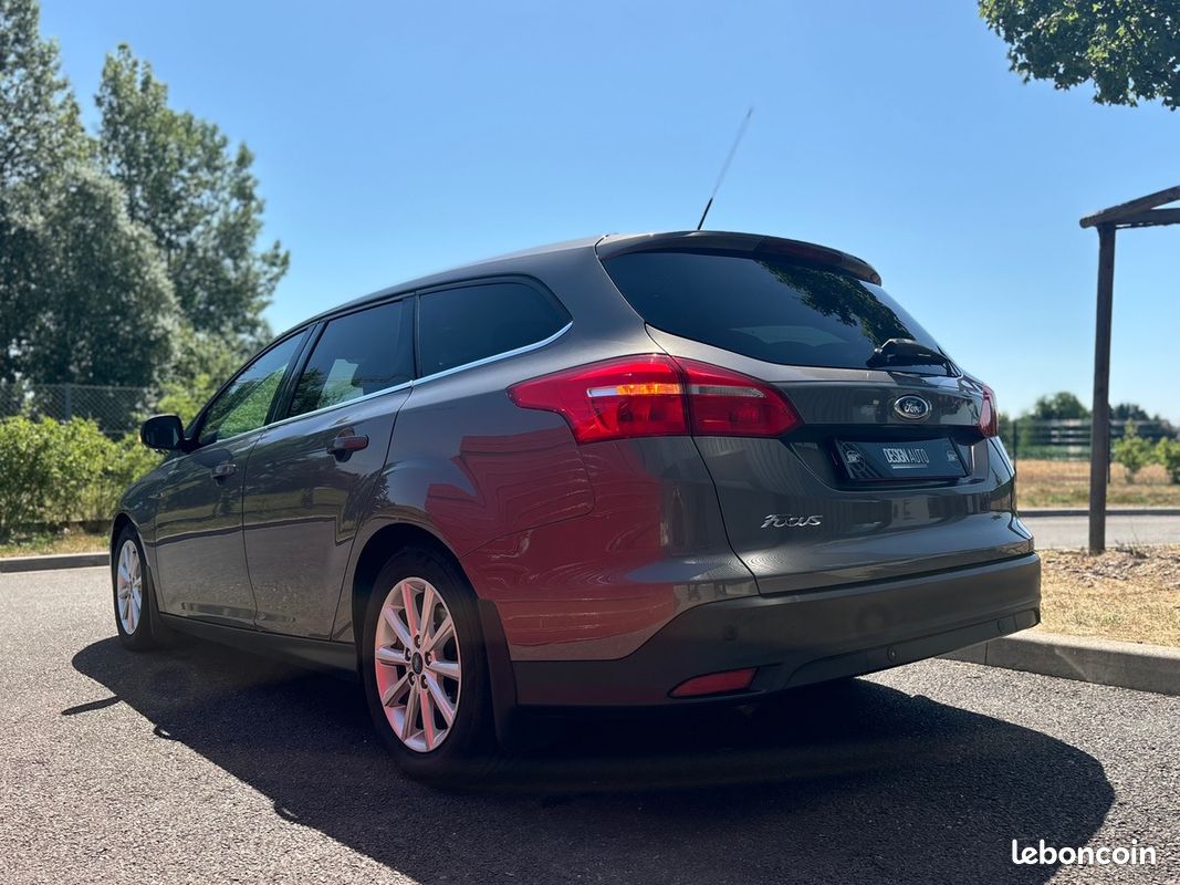 Ford Focus III PHASE 2 1.0 ECOBOOST 125CH TITANIUM 5P - DISTRIBUTION A JOUR ❗ (image 7)