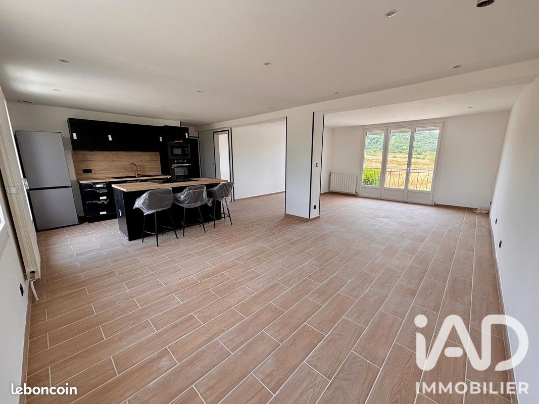Maison 5 pièces 102 m² · à Reuilly-Sauvigny · 102 m² · 220 000 €