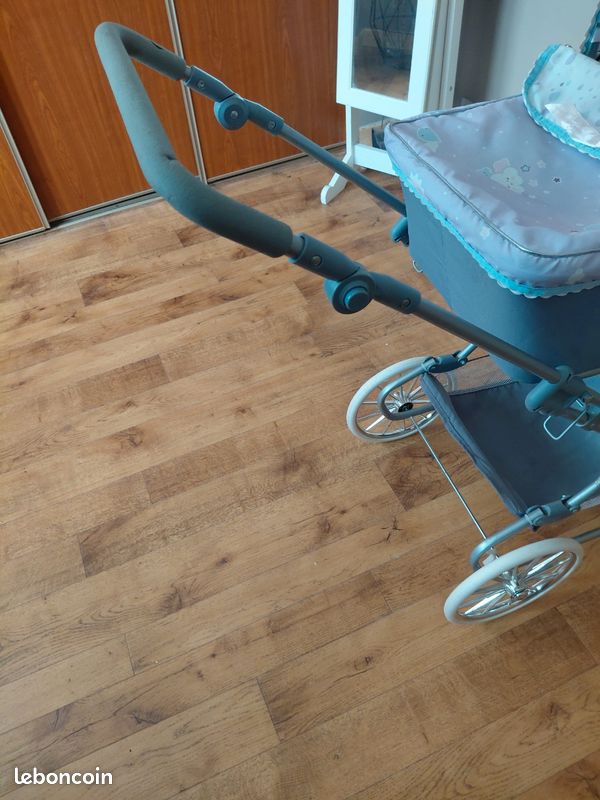 Landeau grandes roues marque de tuevas reborn (image 5)