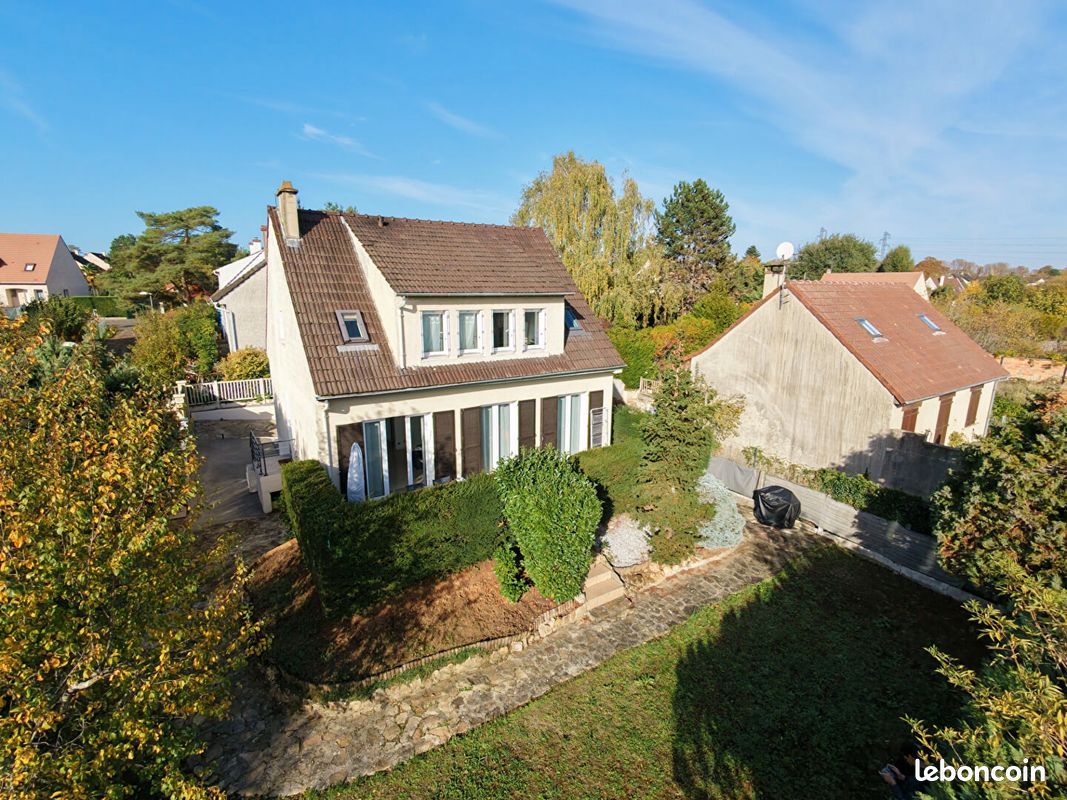 Maison 6 pièces 115 m² · à Longpont-sur-Orge · 115 m² · 379 000 €