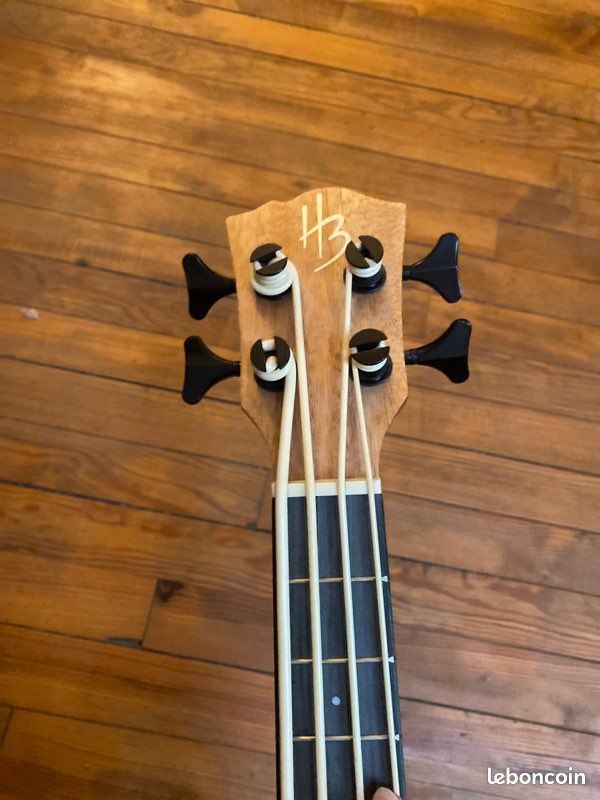 Harley Benton basse ukulele electro acoustique (image 3)