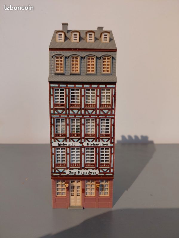 Maquette immeuble de ville ho (image 1)