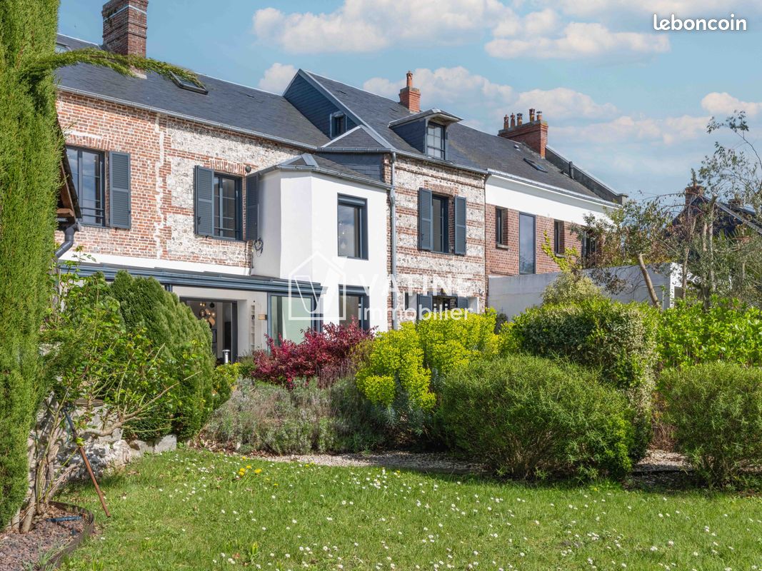 Maison 10 pièces 175 m² · à Saint-Valery-en-Caux · 175 m² · 645 000 €