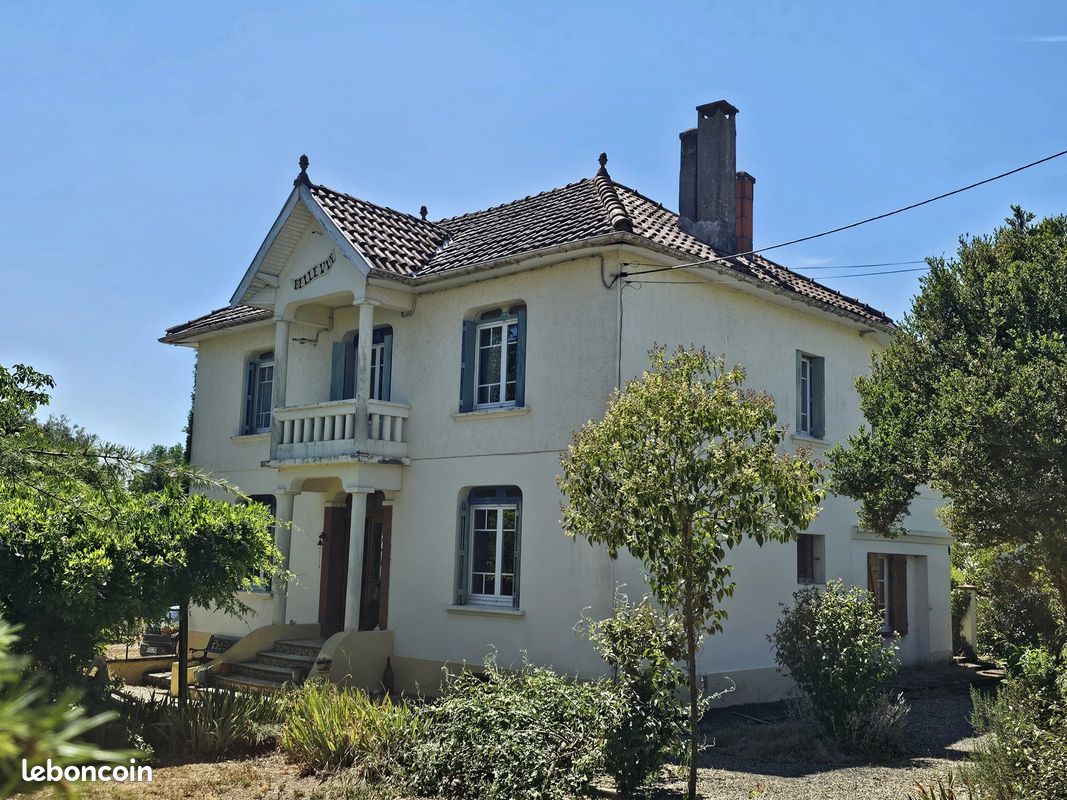 Appartement 8 pièces 170 m² · à Loubès-Bernac · 170 m² · 325 000 €