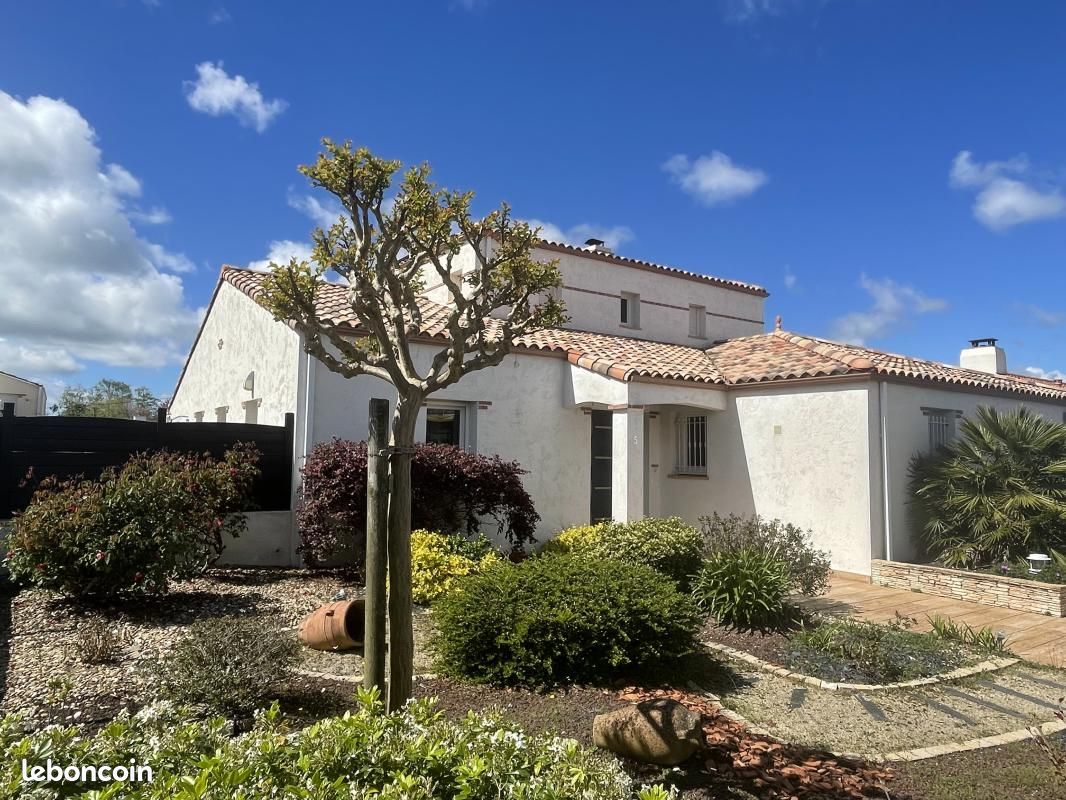 Maison 9 pièces 174 m² · à Machecoul-Saint-Même · 174 m² · 499 000 €