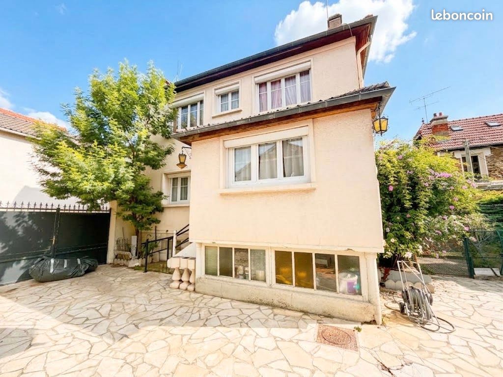 Maison 6 pièces 143 m² · à Villemomble · 143 m² · 483 000 €