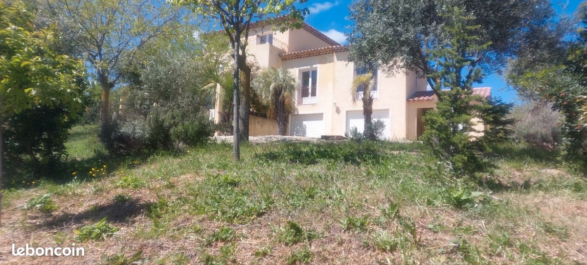 Maison 3 pièces 350 m² · à Plan-d'Aups-Sainte-Baume · 350 m² · 620 000 €
