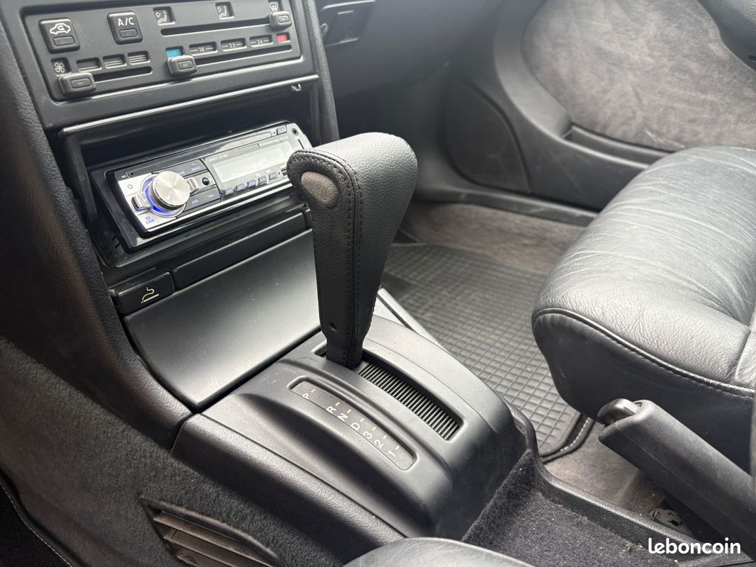 PEUGEOT 405 II SRI SIGNATUR AUTOMATIQUE CUIR CHAUFFANTS 123Ch Garantie 12 mois (image 19)