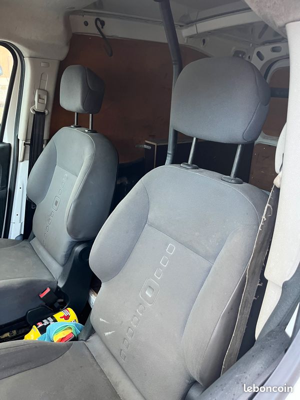 Citroen berlingo 1.6 hdi 75 cv confort (image 4)