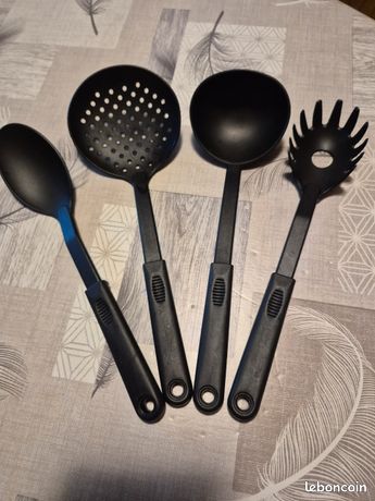 Ustensiles De Service 12 Pièces - Acier Inoxydable Noir - Cuillères, Fourchettes, Pince