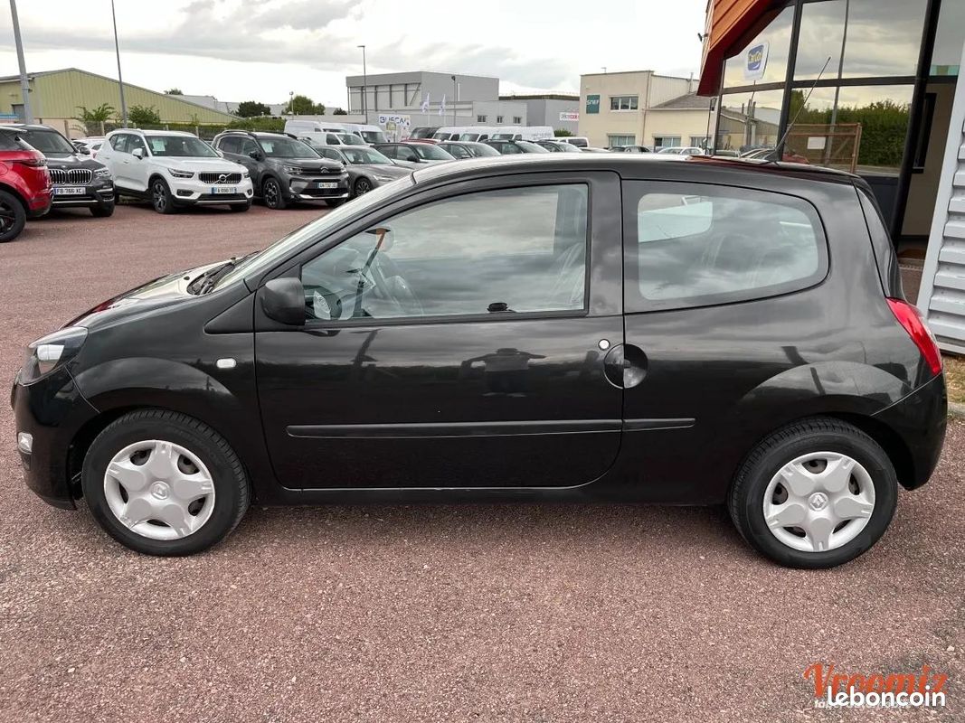Renault Twingo 1.2 LEV 75 LIMITED (image 4)
